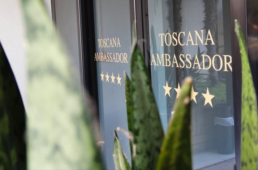 Toscana Ambassador Poggibonsi Exterior foto